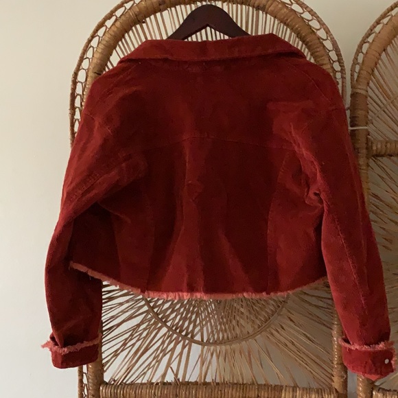 Andrea Jacket // - Picture 4 of 6